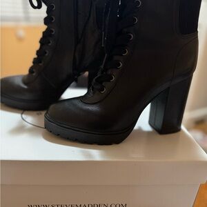Steve Madden Black Lace-Up Women's Boots